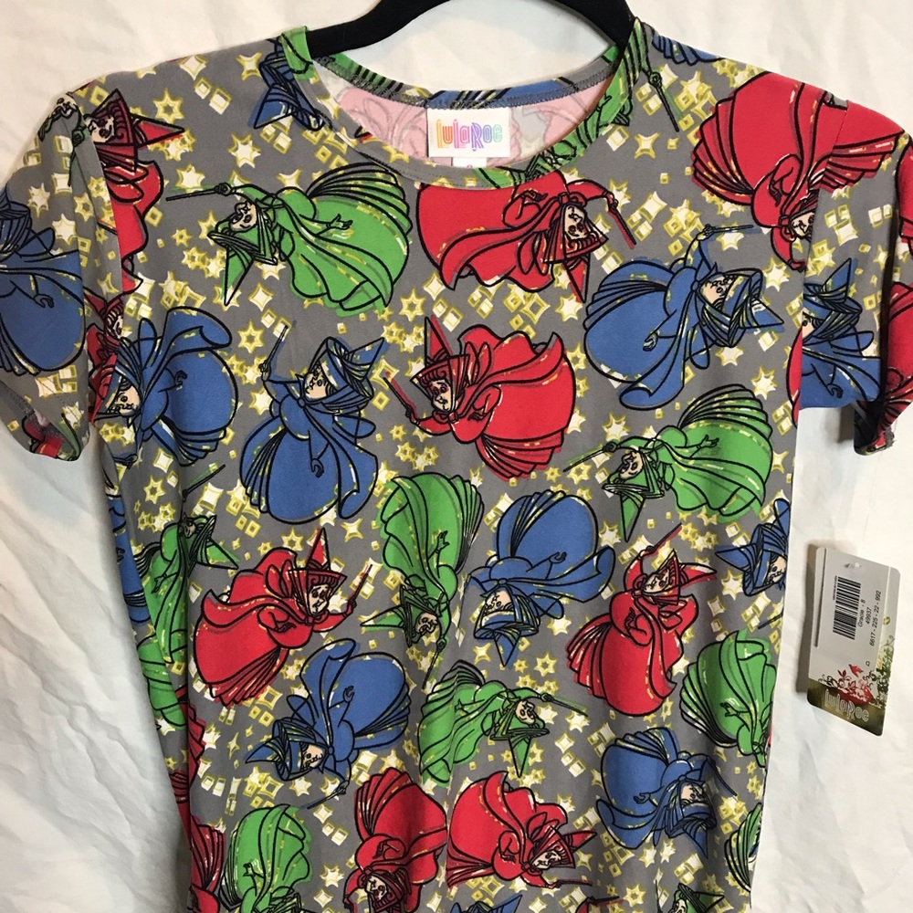 LuLaRoe Gracie Shirt